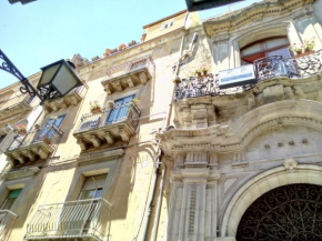 Palazzo Aprile Caltagirone
